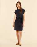 Vestido corto anudado negro