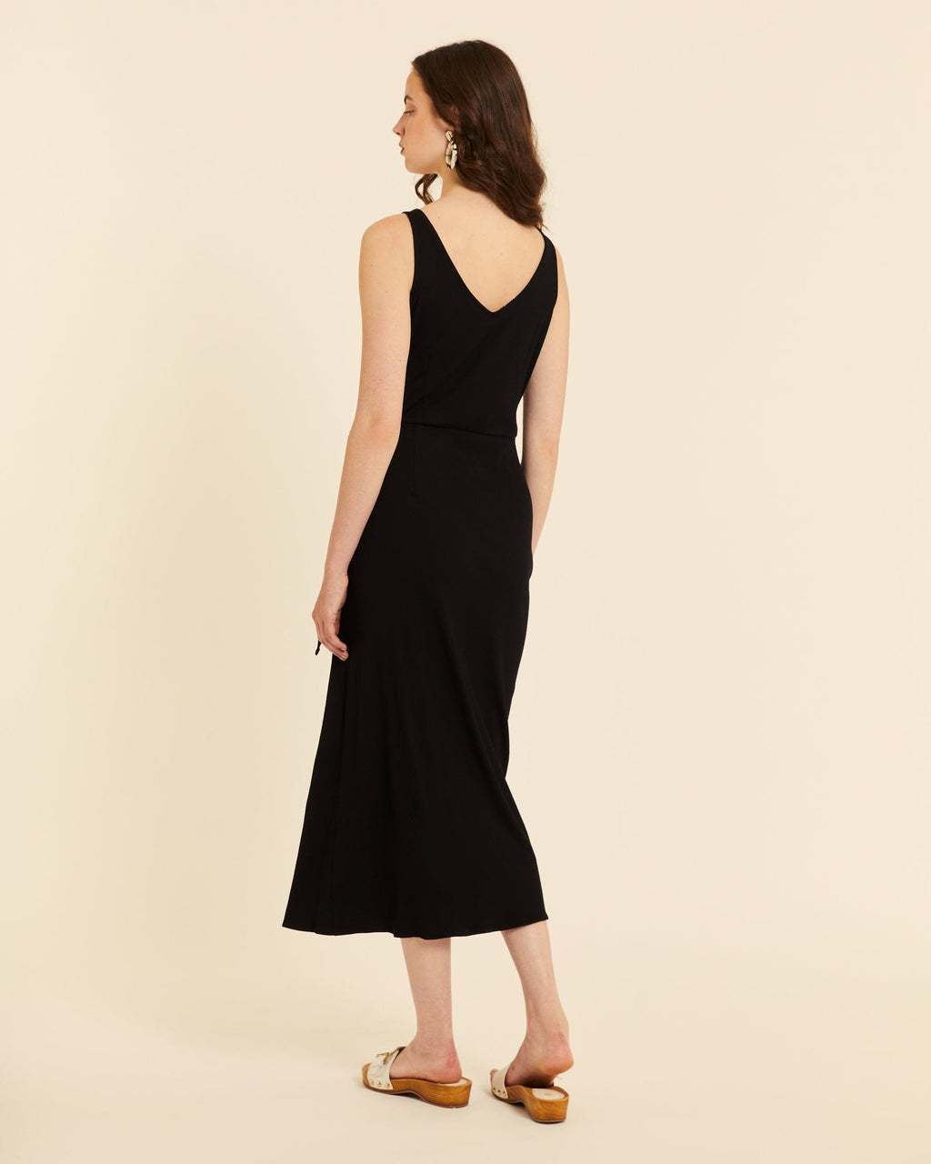 Vestido cruzado negro