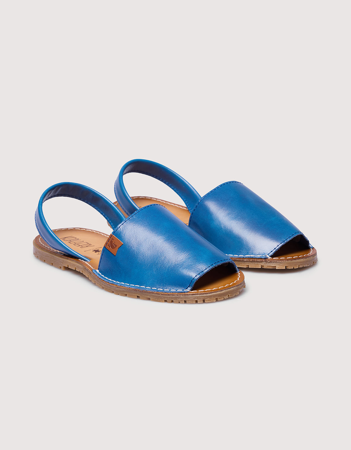 Menorquina Azul Marino - Pampa