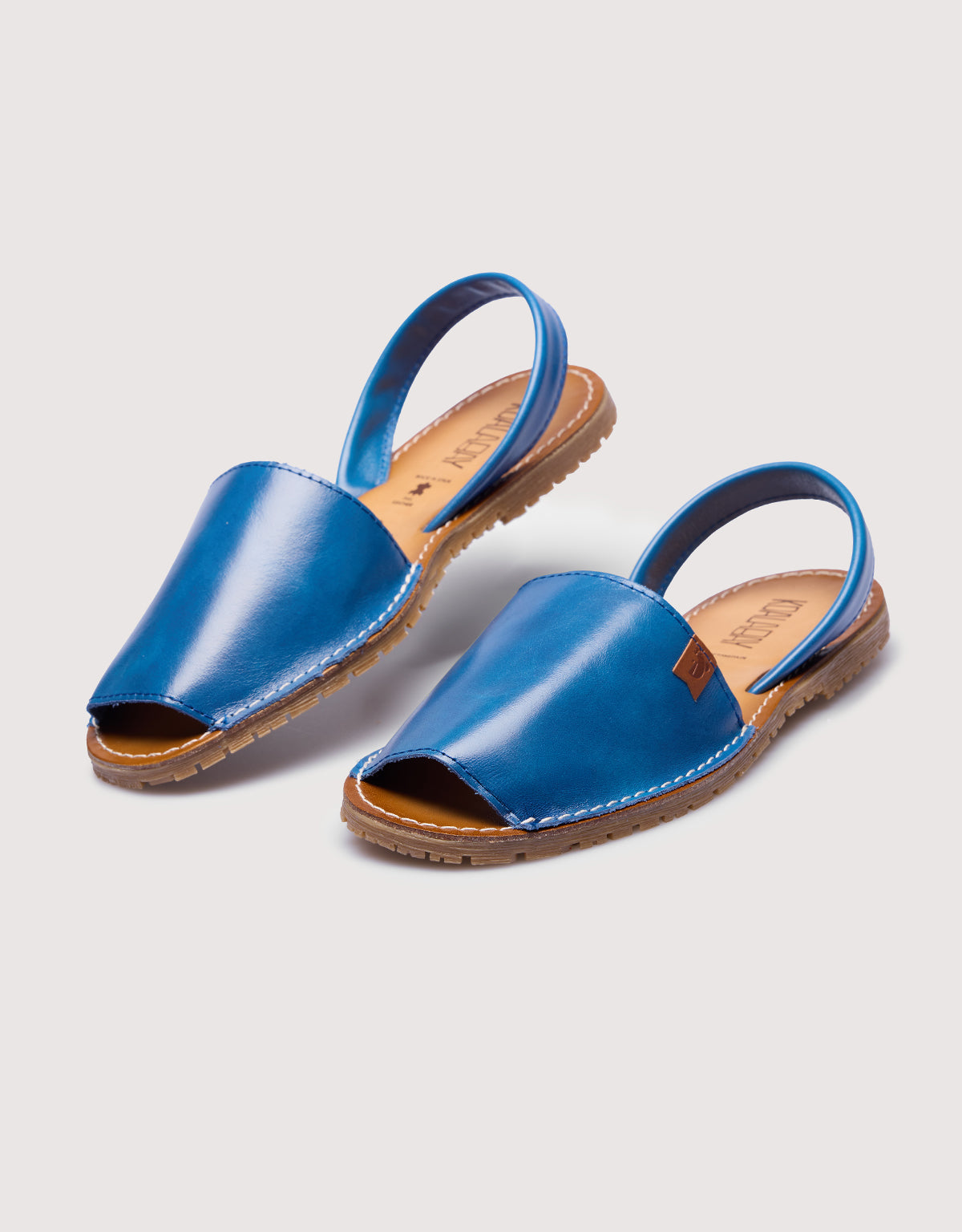 Menorquina Azul Marino - Pampa